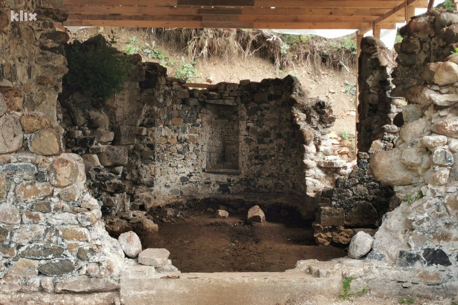 U blizini manastira kod Zavidovića pronađen konak star nekoliko vijekova