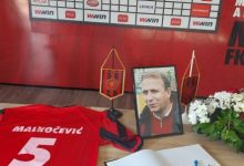 Otvorena knjiga žalosti na stadionu Tušanj: Tuzlaci se opraštaju od Malkočevića